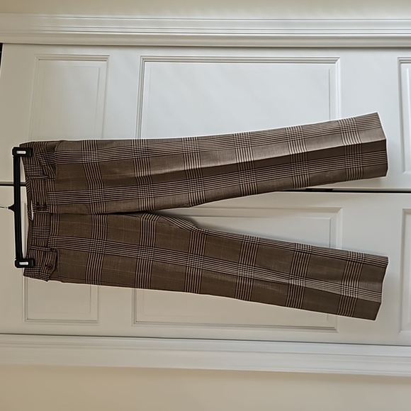 Dolce & Gabanna Pants - Picture 1 of 7